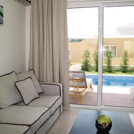 Awesome In Rethymno Crete With Kitchen